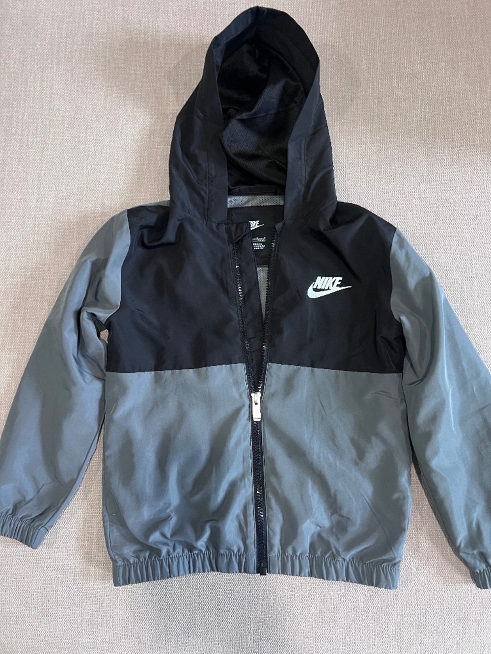 Nike Boys Windbreaker